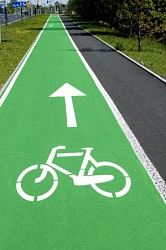 Цветное защитно герметизирующее покрытие STAR SPECTRUM на основе 100 % акрилового латекса, для ухода за дорожным покрытием. 